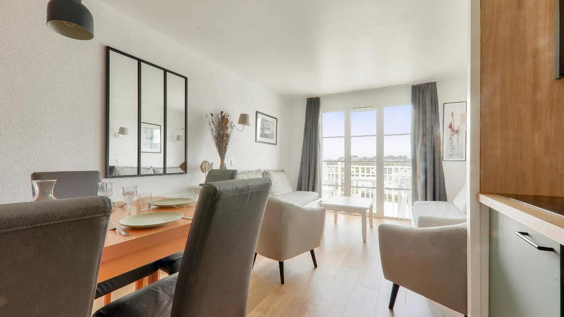 Apartment Detente Et Vue Sur Le Port A Arzon France